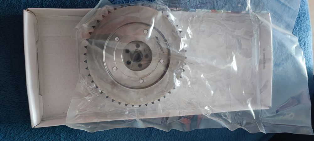 Wariator koło zamiennych faz rozrządu  alfa opel