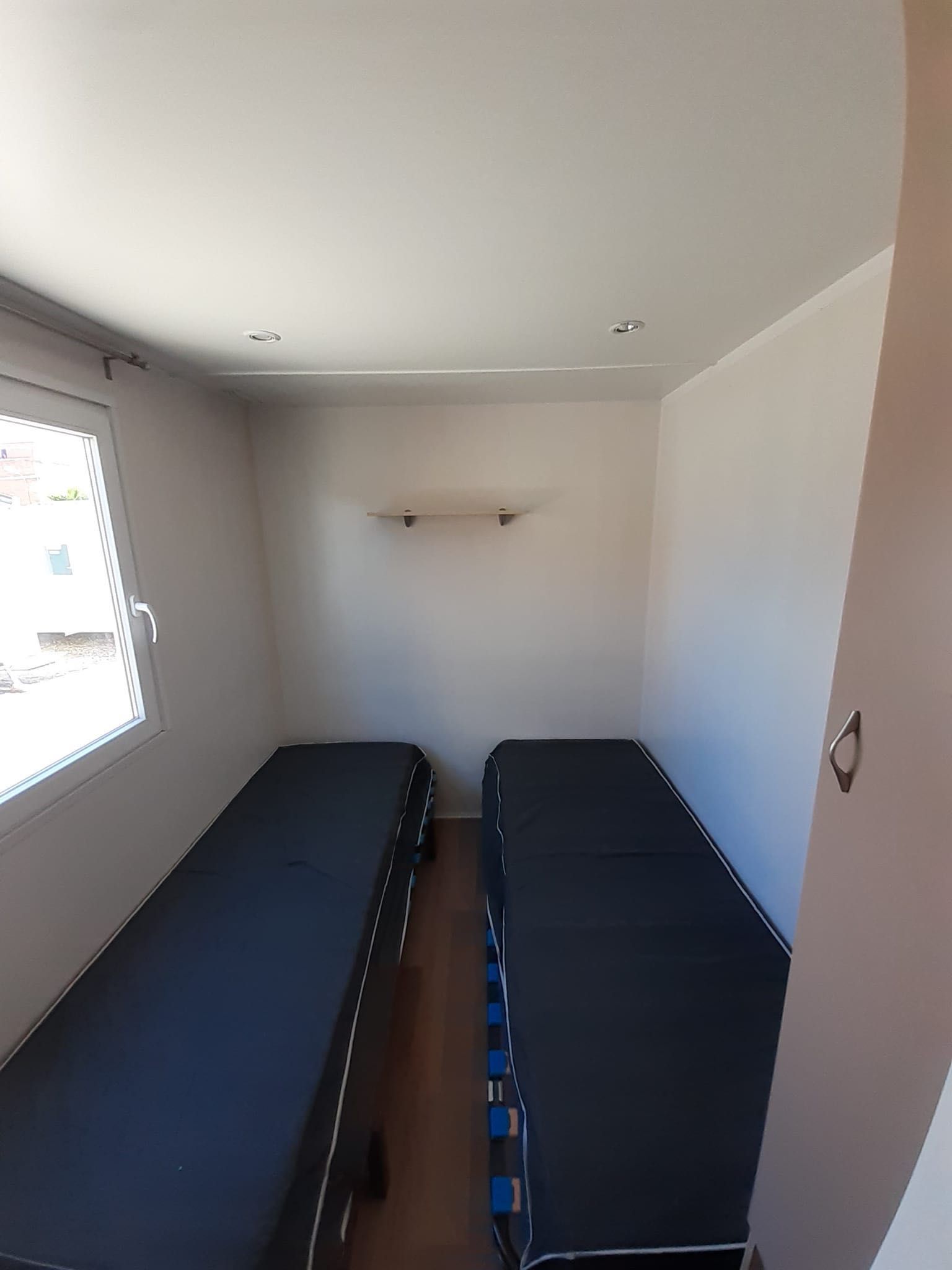 MOBILE HOME SUN ROLLER DE 9X4 METROS EM GUIA.