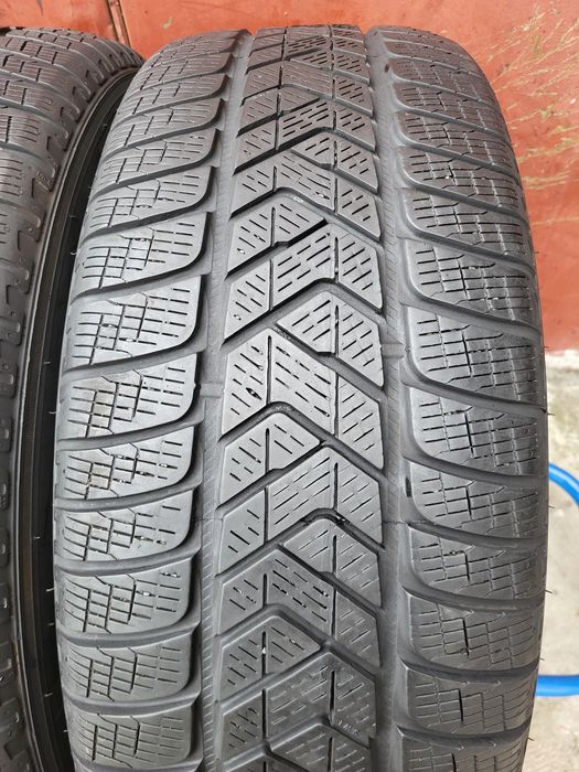 235/60/18 R18 Pirelli Scorpion Winter 4шт ціна за 1шт зима шини