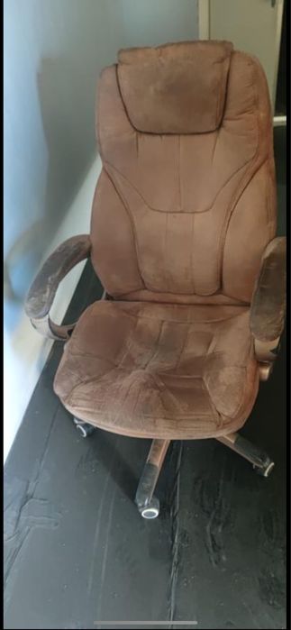 Продам кресло Bayron