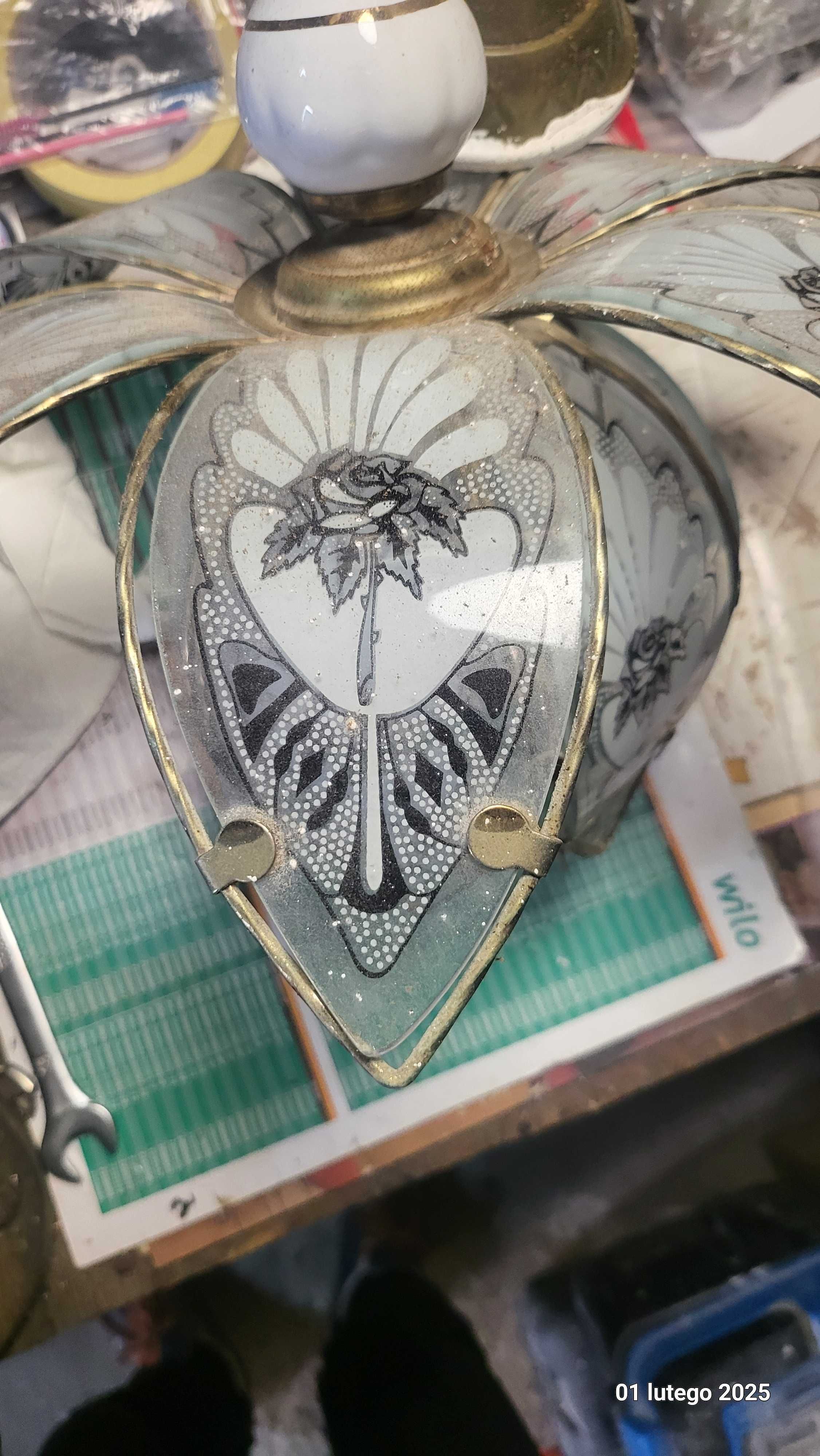 Lampa szklana retro