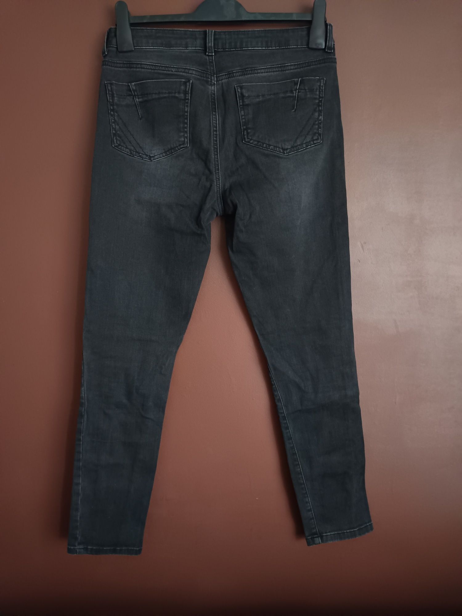 Spodnie czarne damskie jeans M Mint Velvet z przeszyciami suwakami
