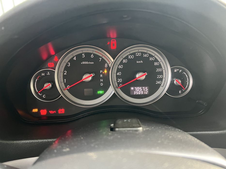 Автомобіль Subaru legacy