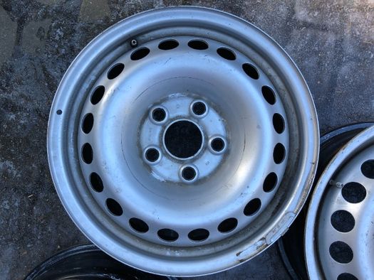 Felgi stalowe 6,5Jx16H2 ET51 5x120 VW T5 T6