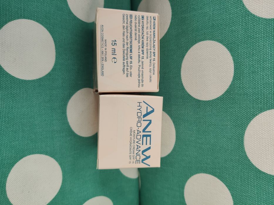 Avon Hydro advance krem nawilżający mini wersja do samolotu za grosze