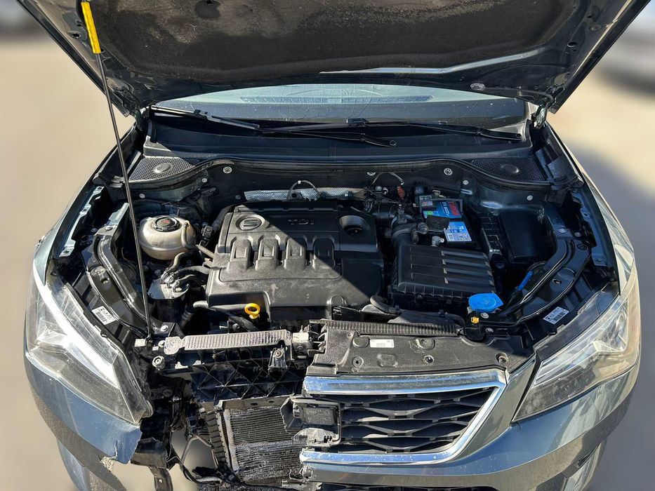 Seat Ateca 1.6 TDI 115 cv de 2018 Salvado