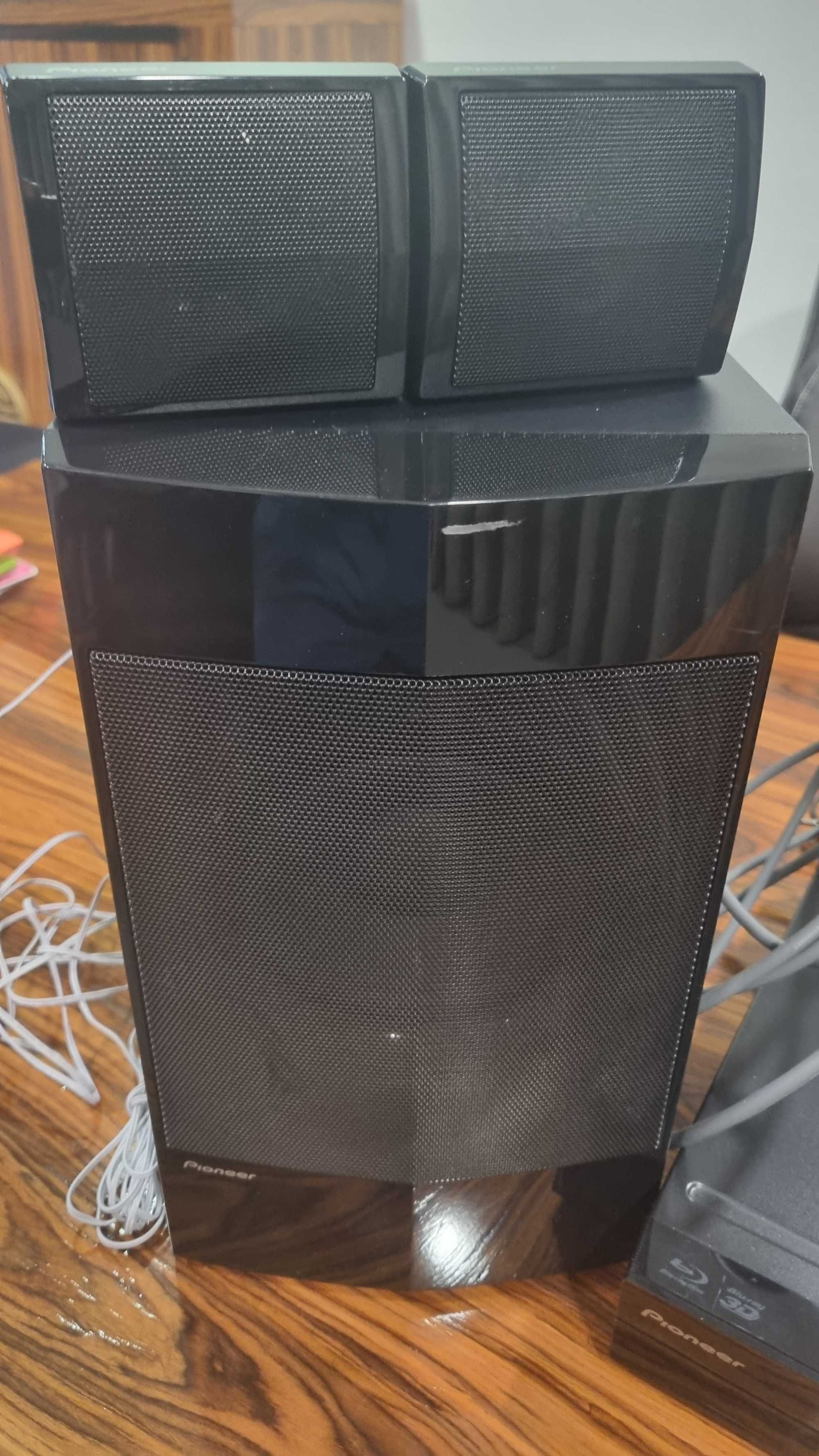 Home cinema pioneer