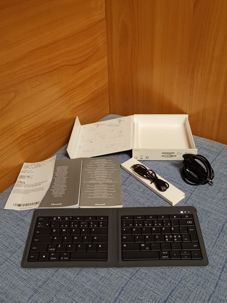 Klawiatura Microsoft Universal Foldable Keyboard