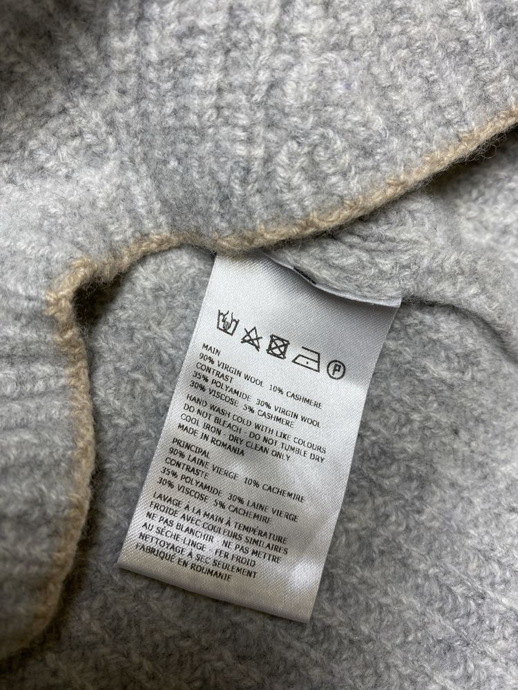 Дуже теплий светр дорогого бренду anthropologie
