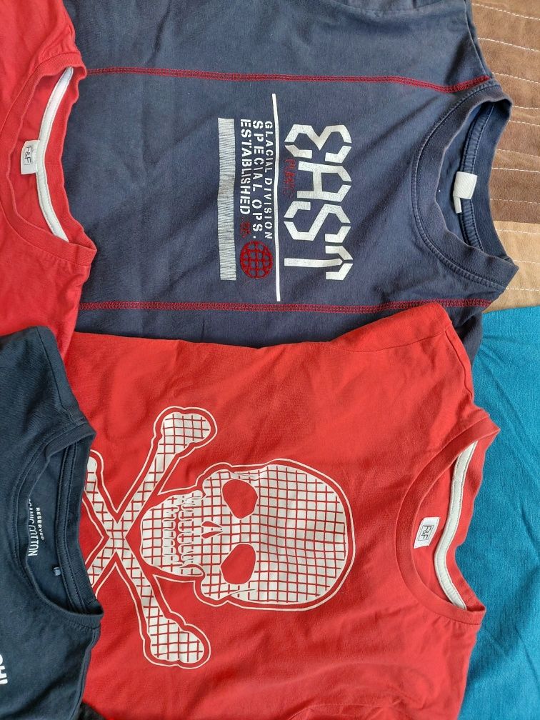 Koszulka t'shirt rozm. 134 Reserved Cool Club Acdc mikołaj