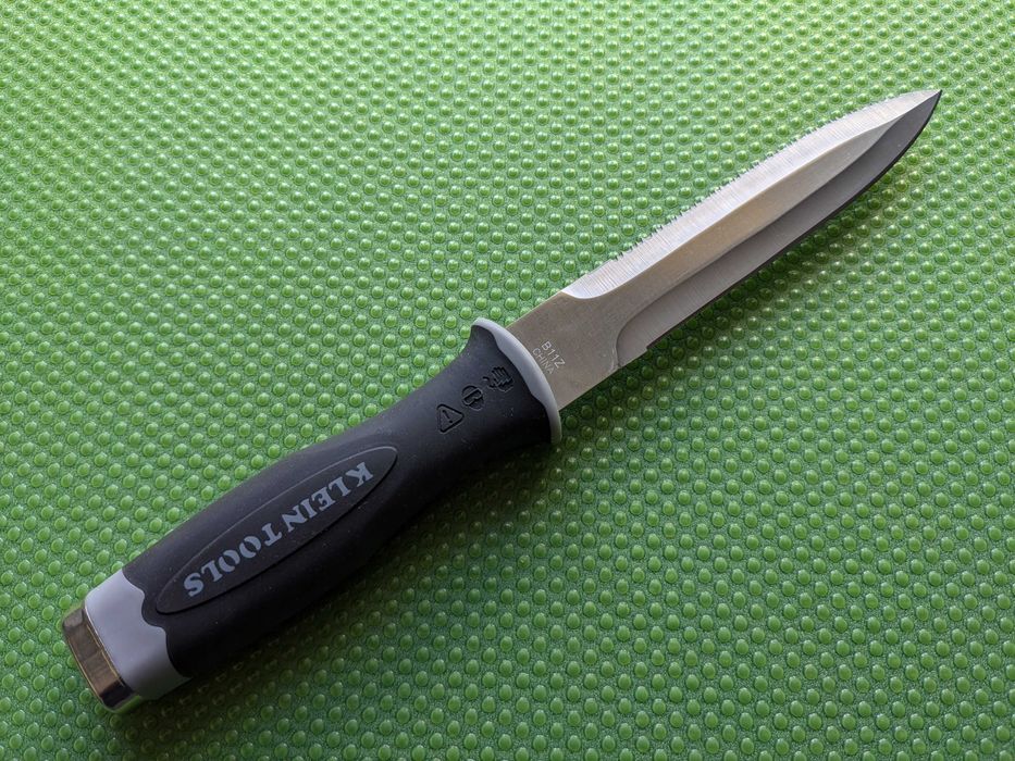 Нож Klein Tools DK006. ніж тактичний. туристичний ніж