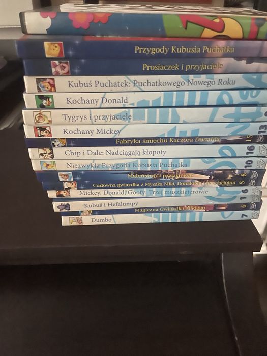 Oddam zbiór bajek DVD Disneya Kubuś Puchatek
