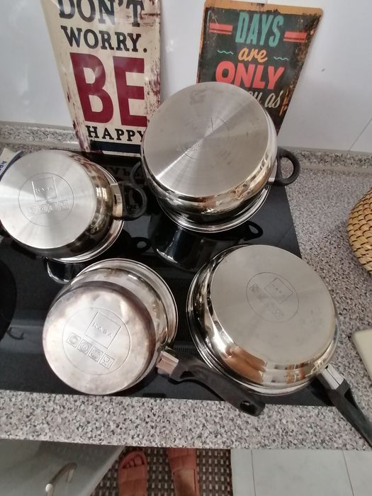 Trem de cozinha KASA pouco usado