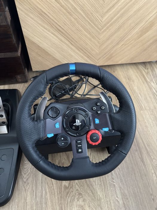 Volante Logitech g29 + suporte