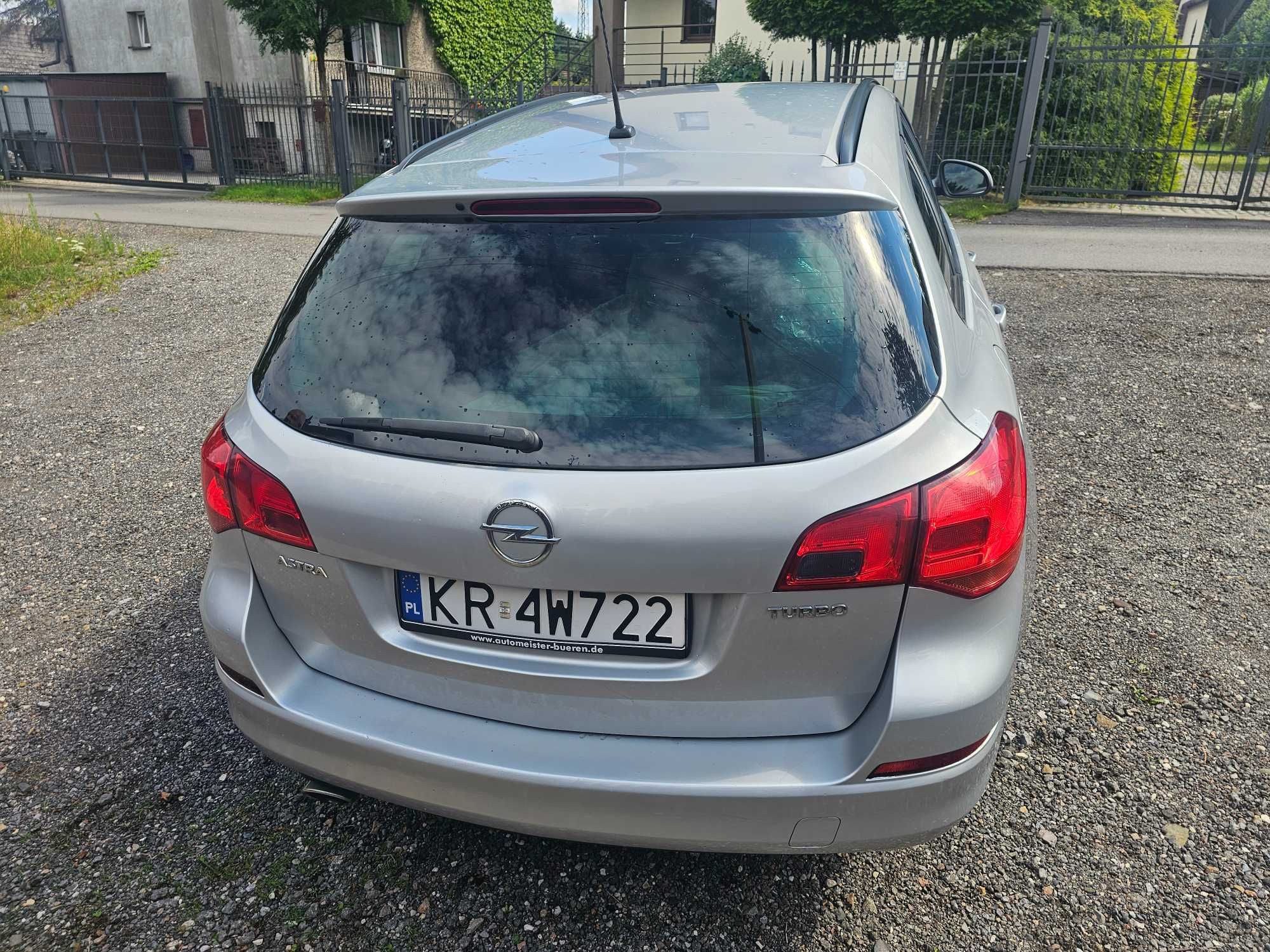 Opel Astra J 1.4 Turbo