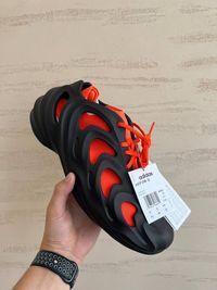 Оригинальные мужские кроссовки Adidas Adifom Quake HP6581
