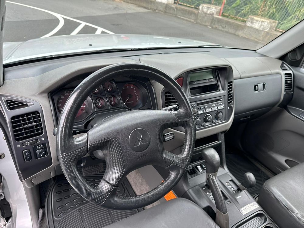 Pajero Di D cx auto
