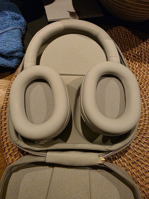 Sony WH-1000XM5 — нові, оригінал!