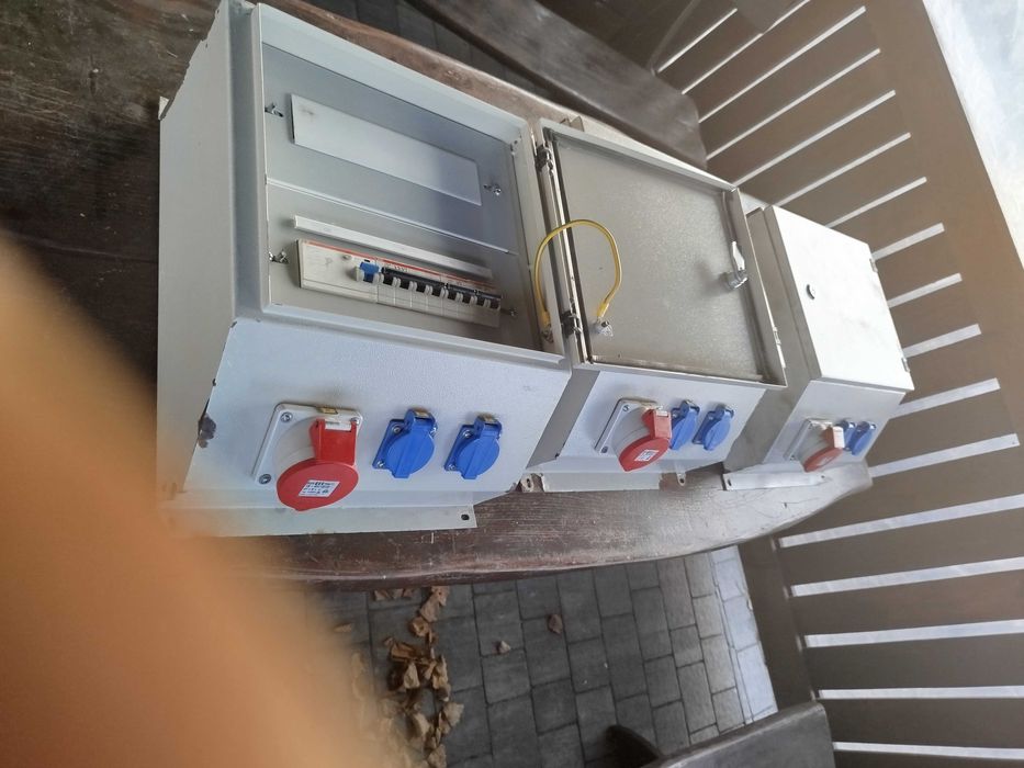 Skrzynka elektryczna  erbetka