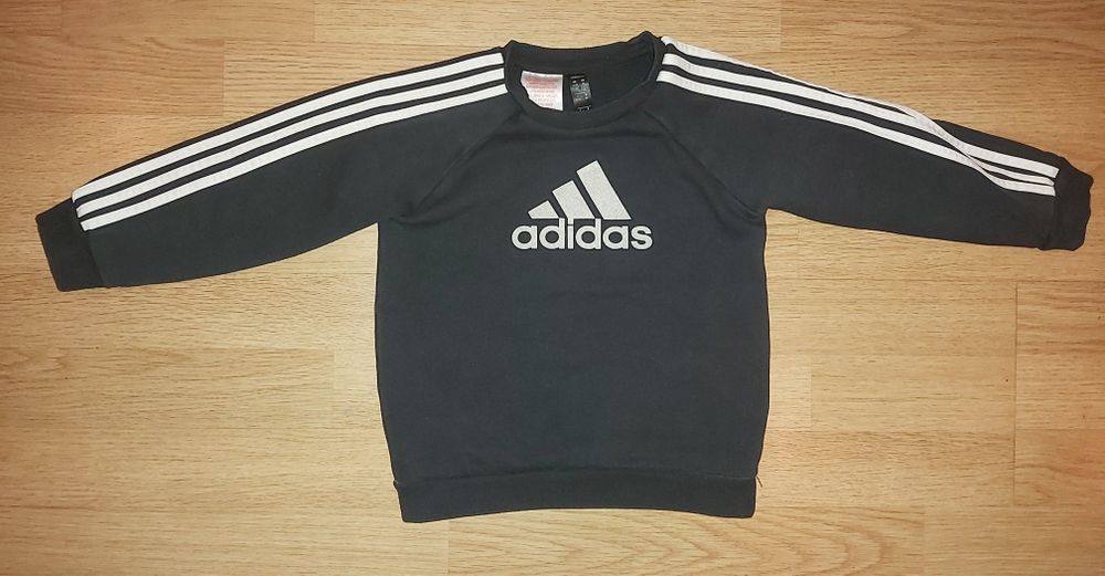 детский фирменный свитшот,кофта,реглан,балахон adidas оригинал