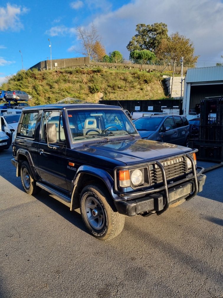 Mitsubishi Pajero Mk1 2.5 TD de 1991 para peças