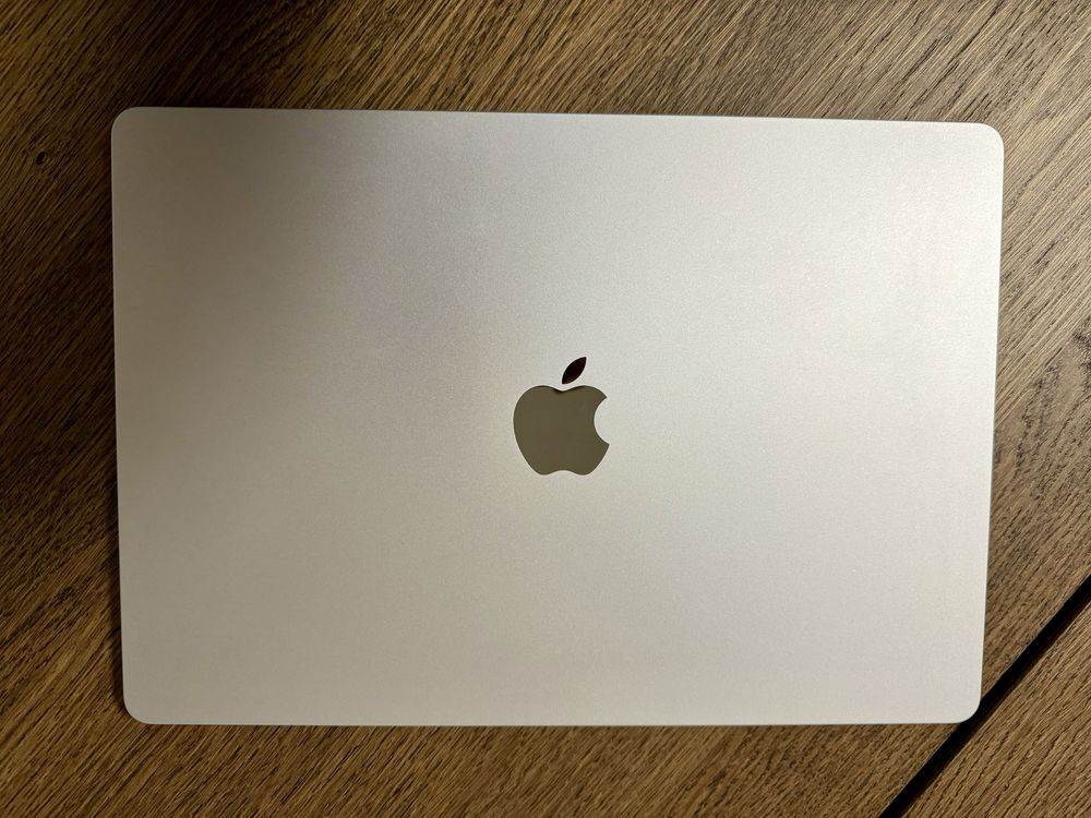 Macbook Air 15" M2 - 8GB - 512GB Silver