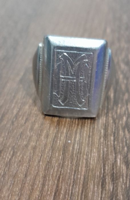 Sygnet srebrny z inicjałami