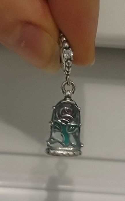 Nowy Charms Pandora Disney Piękna i

Bestia Zaczarowana Róża