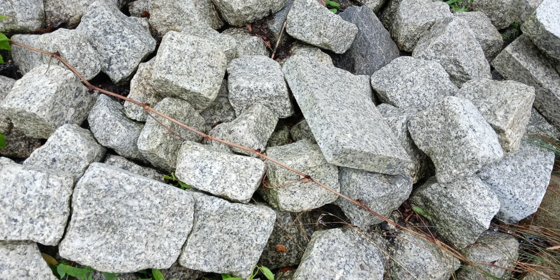 Kostka granitowa
