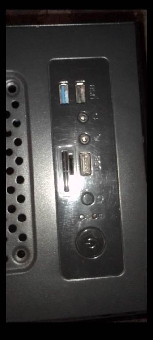 sprzedam komputer  IBOX  ADM Ryzen 7 2700 - bardzo dobry stan