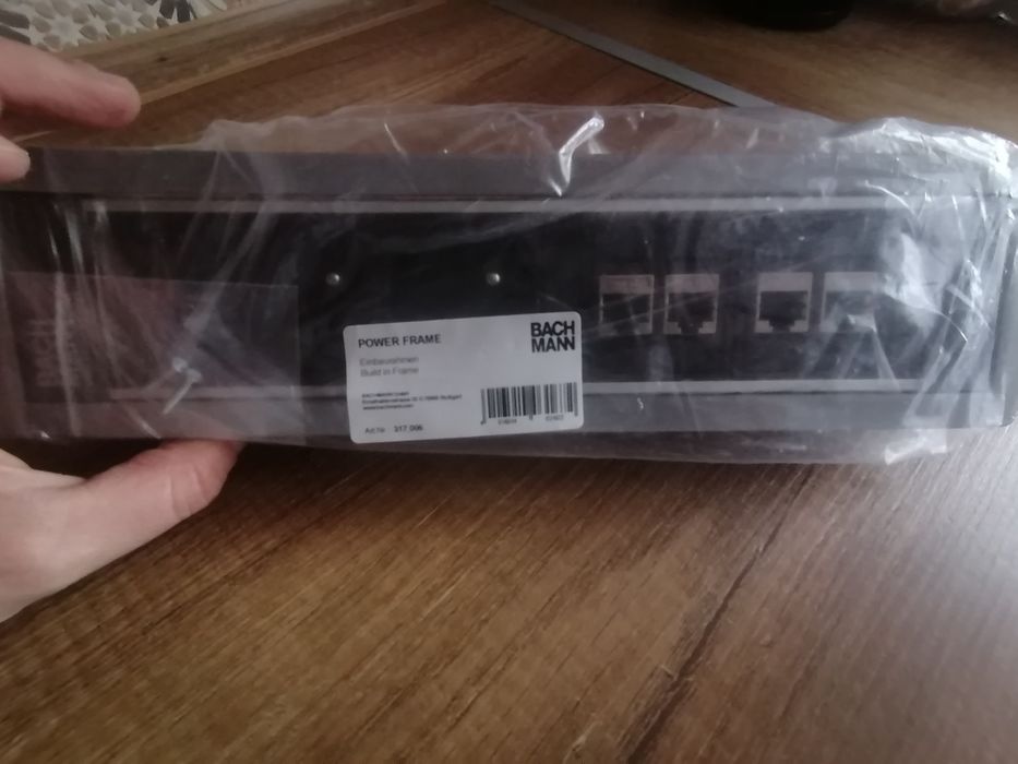 Media port Bachmann blatowy Power frame