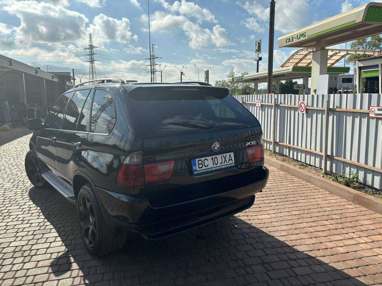 Надійне авто BMW x5