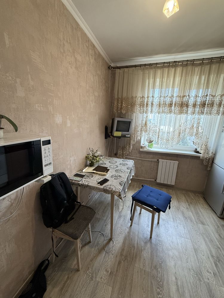 Продаж 2ком без% вул Старокиївська 9