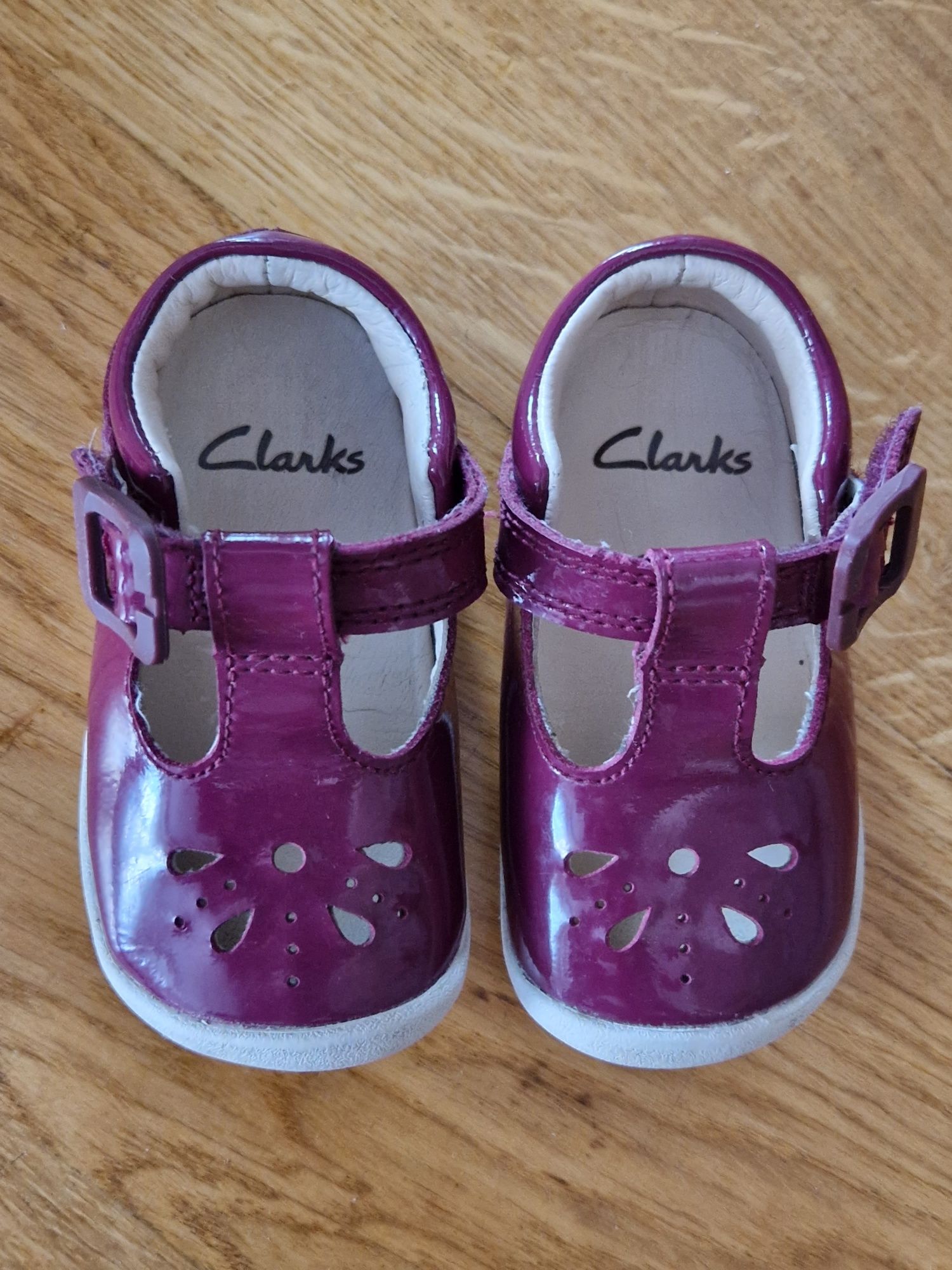 Дитячі туфельки Clarks 18,5 розмір