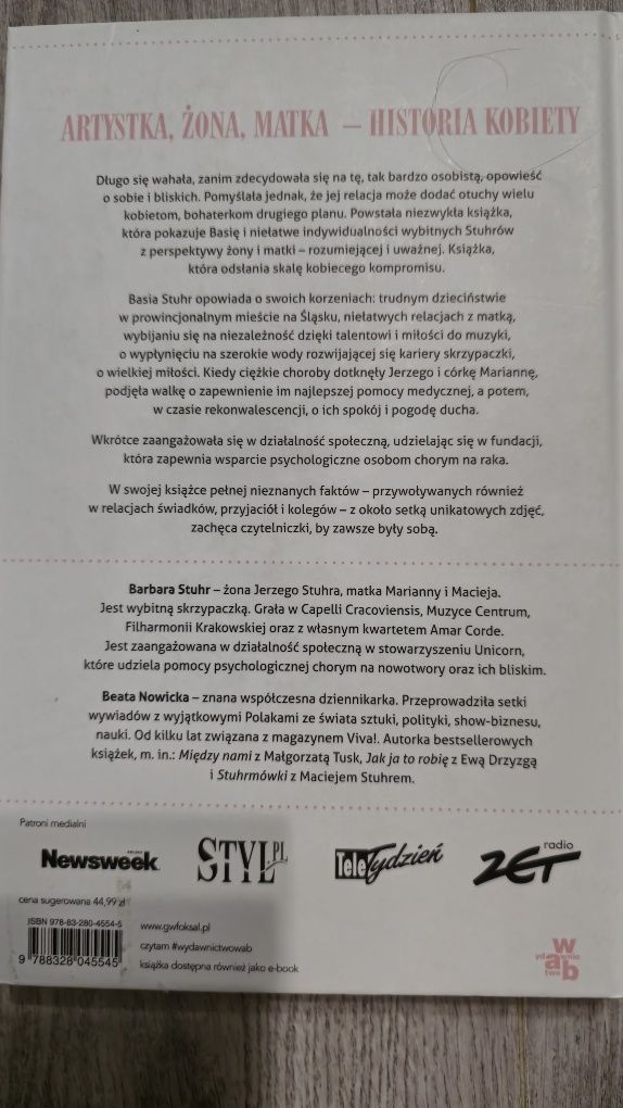 Beata Nowicka Barbara Stuhr książka Basia szczęśliwą się bywa