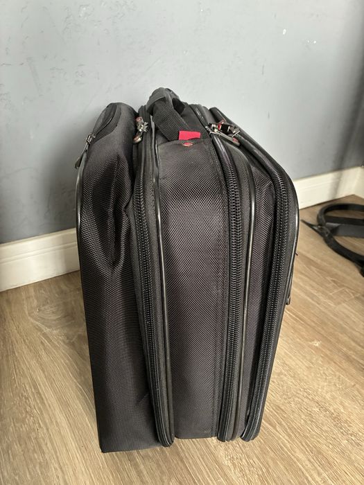 Wenger walizka pilotka na kółkach