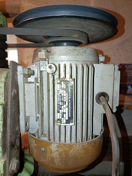 Wiertarka stołowa kolumnowa WS-15, 380 V, 0,75 kW, wiertła Morse,a