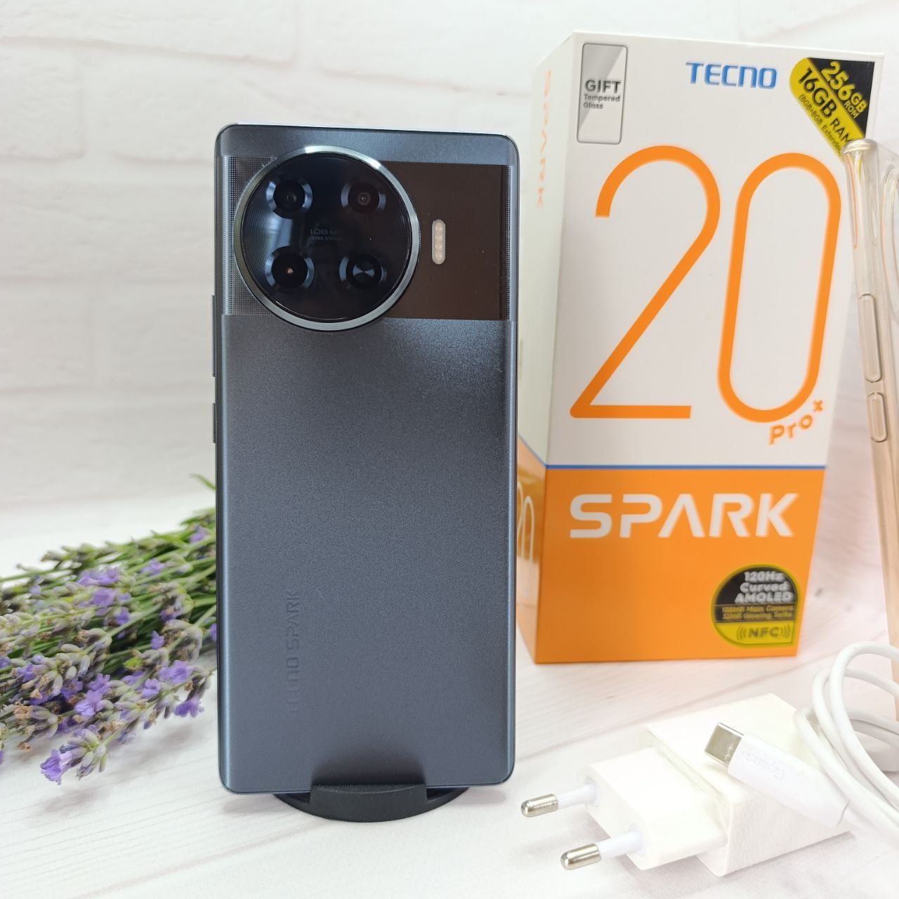 Продам телефон Tecno Spark 20 Pro Plus  8+8/256Gb NFC в гарному стані
