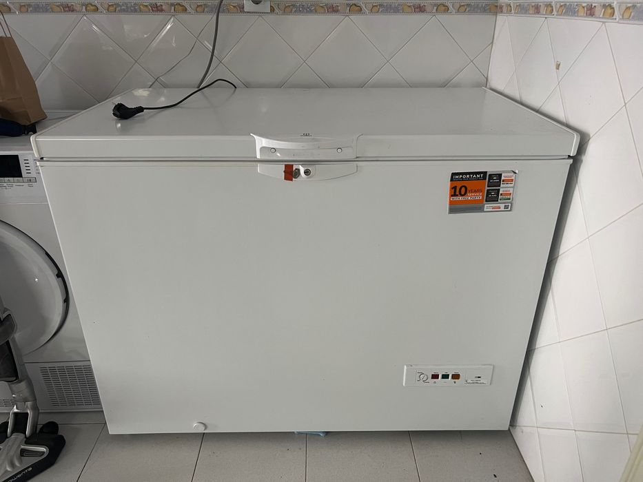 Arca congeladora Indesit