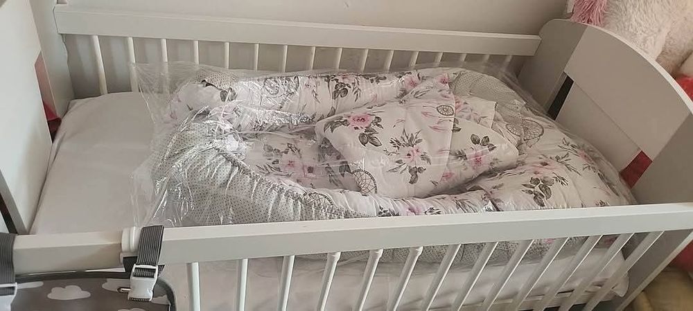 Sprzedam to co jest na zdieciu ciuszki dziecięce