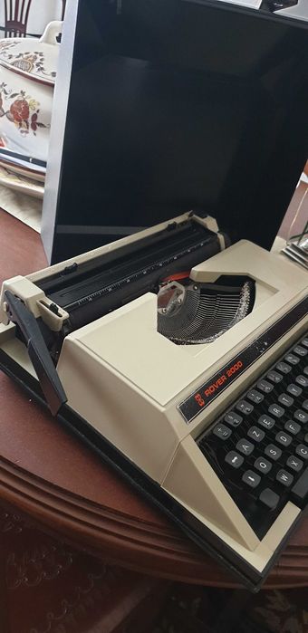 Máquina de Escrever Manual Rover 2000