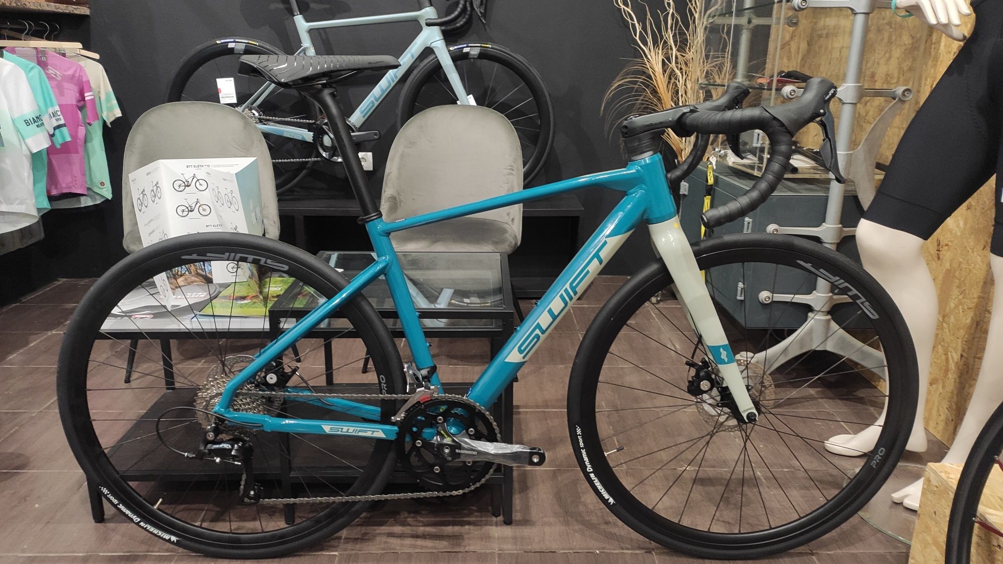 SWIFT Enduravox PRO Gravel/Estrada