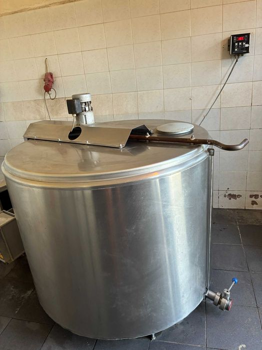 Zbiornik na mleko 800l.