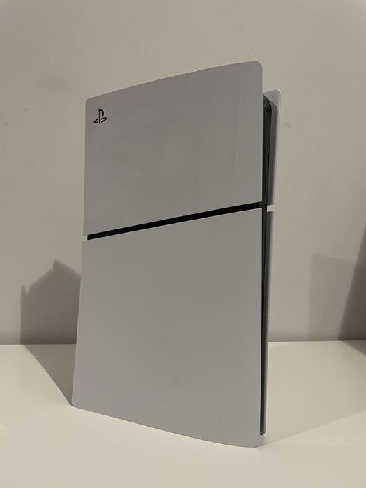 PS5 Slim digital 1TB
