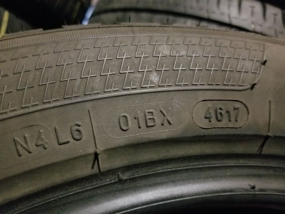 Шини 215.55.18 Kleber