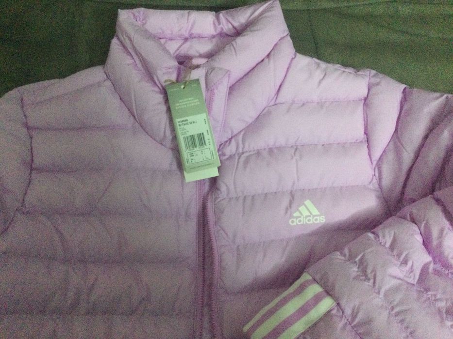Нова Куртка Adidas жіноча розмір L