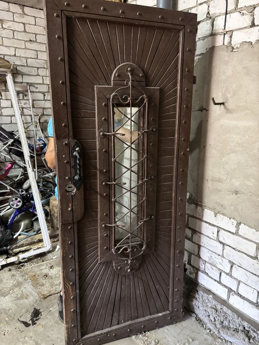 Двери входные 5000 грн