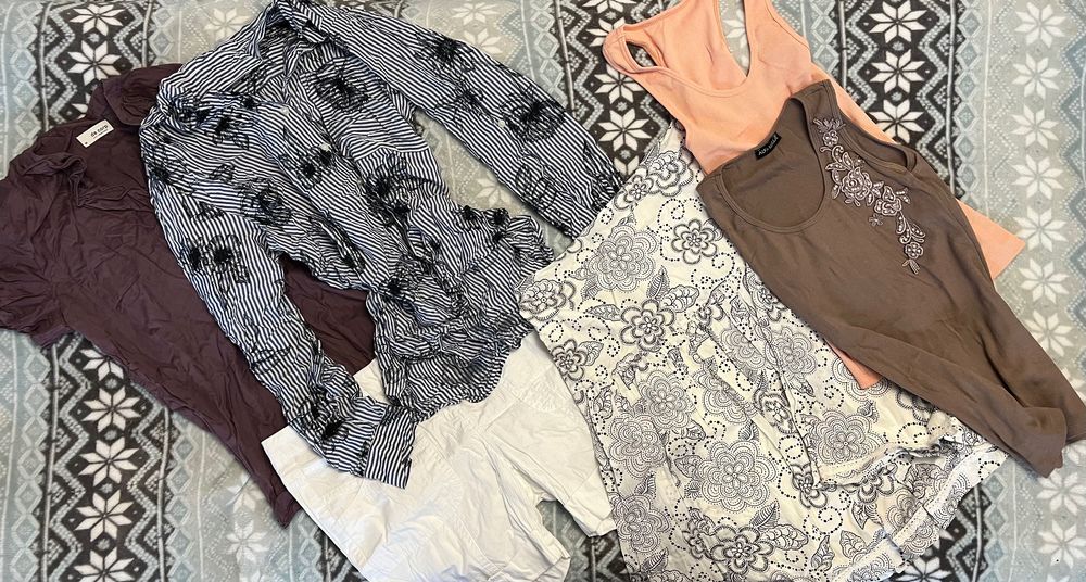 Майки сорочки і спідничка на літо