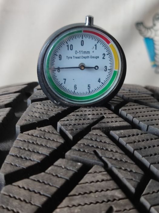 Шини uniroyal 215 55 r16 зима 22-й рік