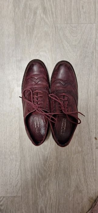 Продам шкіряні туфлі